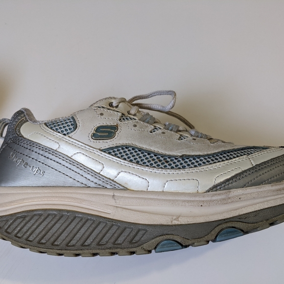 Sketchers Shape Ups Sz 8.5 - Picture 7 of 11